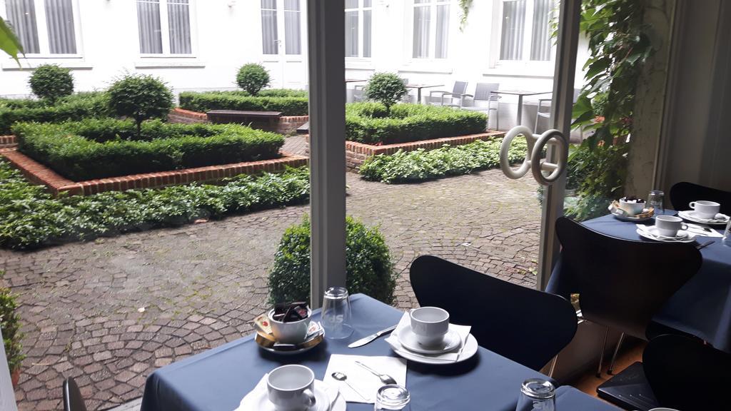 Hotel Prinse Amberes Exterior foto